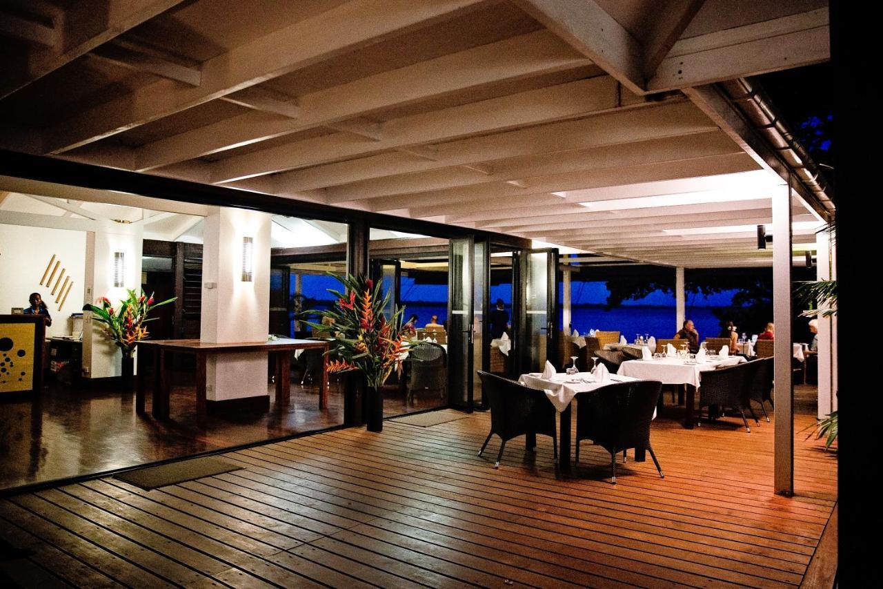 Barrier Beach Resort (Adults Only) Luganville Exterior foto
