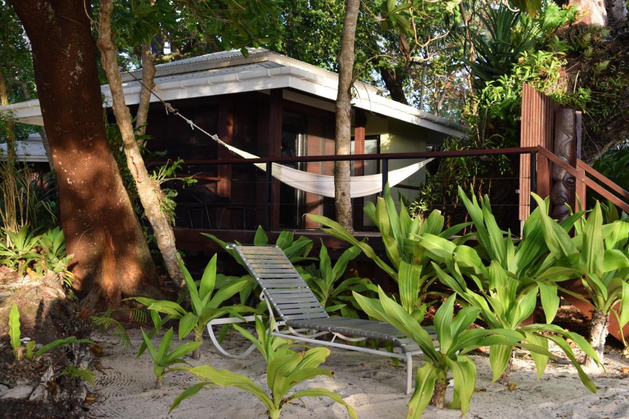 Barrier Beach Resort (Adults Only) Luganville Exterior foto