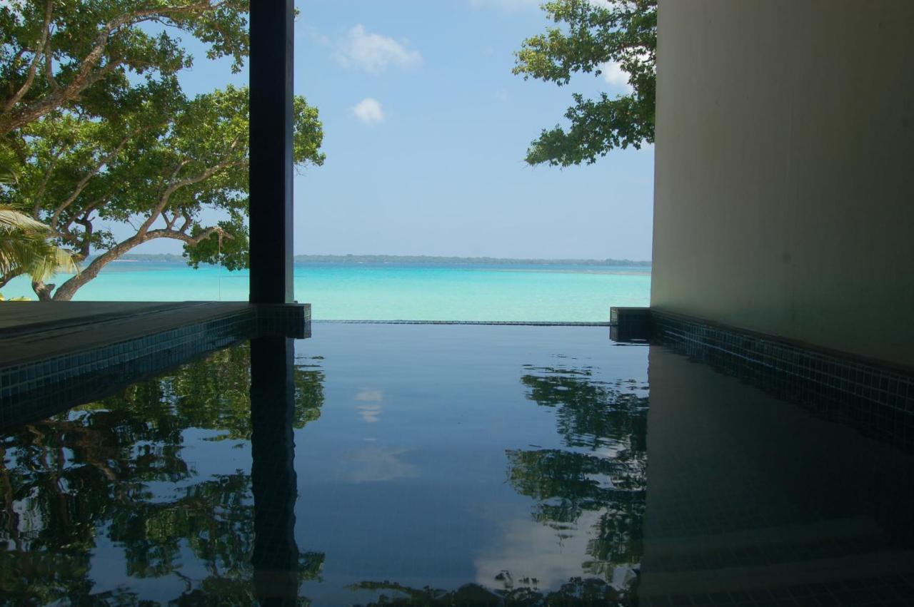 Barrier Beach Resort (Adults Only) Luganville Exterior foto